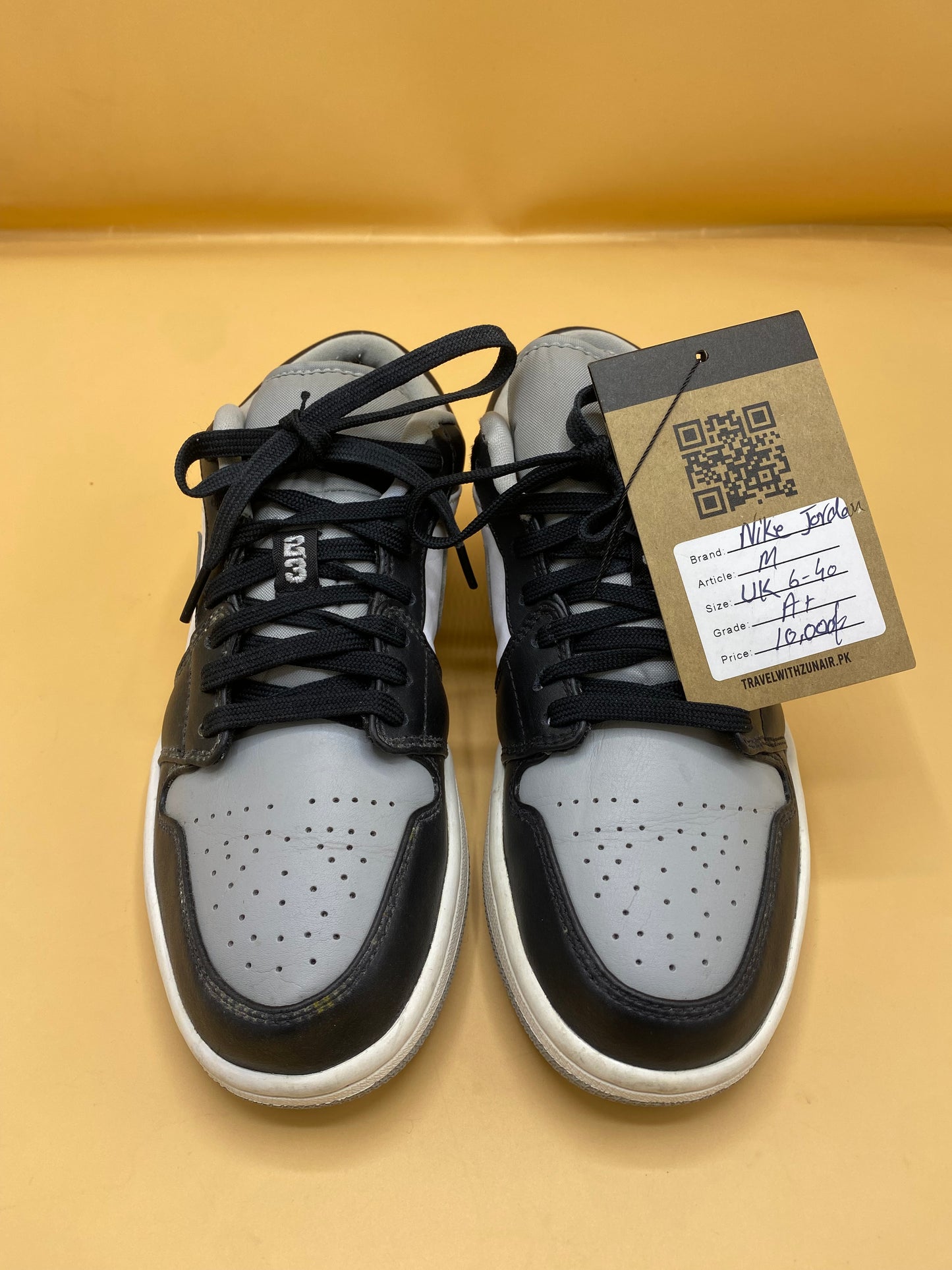 Nike Air Jordan 1 Low Shadow Toe Smoke Grey