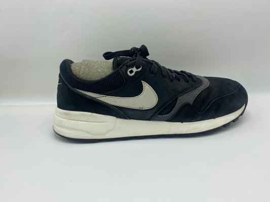 Nike Air Odyssey Gym Black White Suede