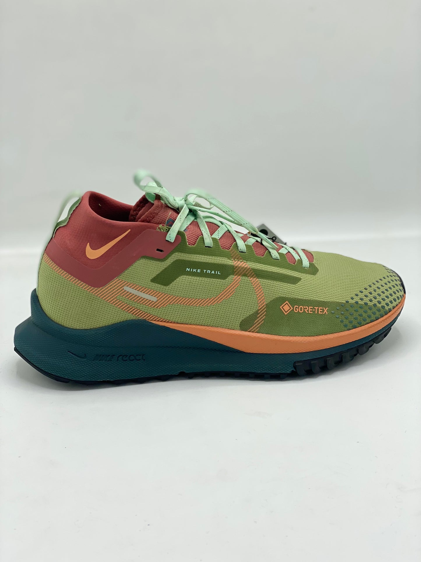 NIKE Running shoes React Pegasus Trail 4 Gore-Tex W DJ7929-300 brown green