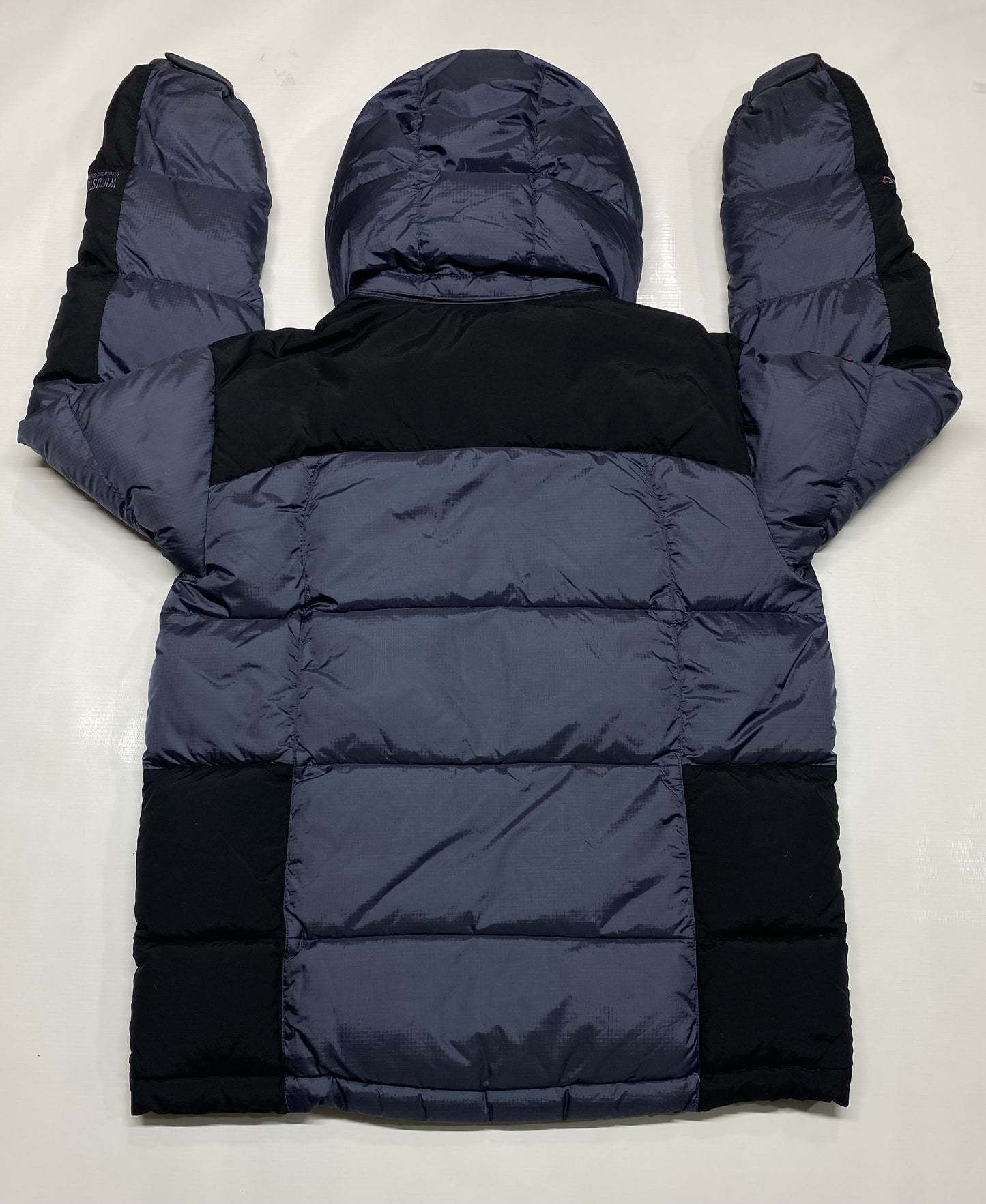 KOLON SPORT Gray & Black Men Puffer Jacket