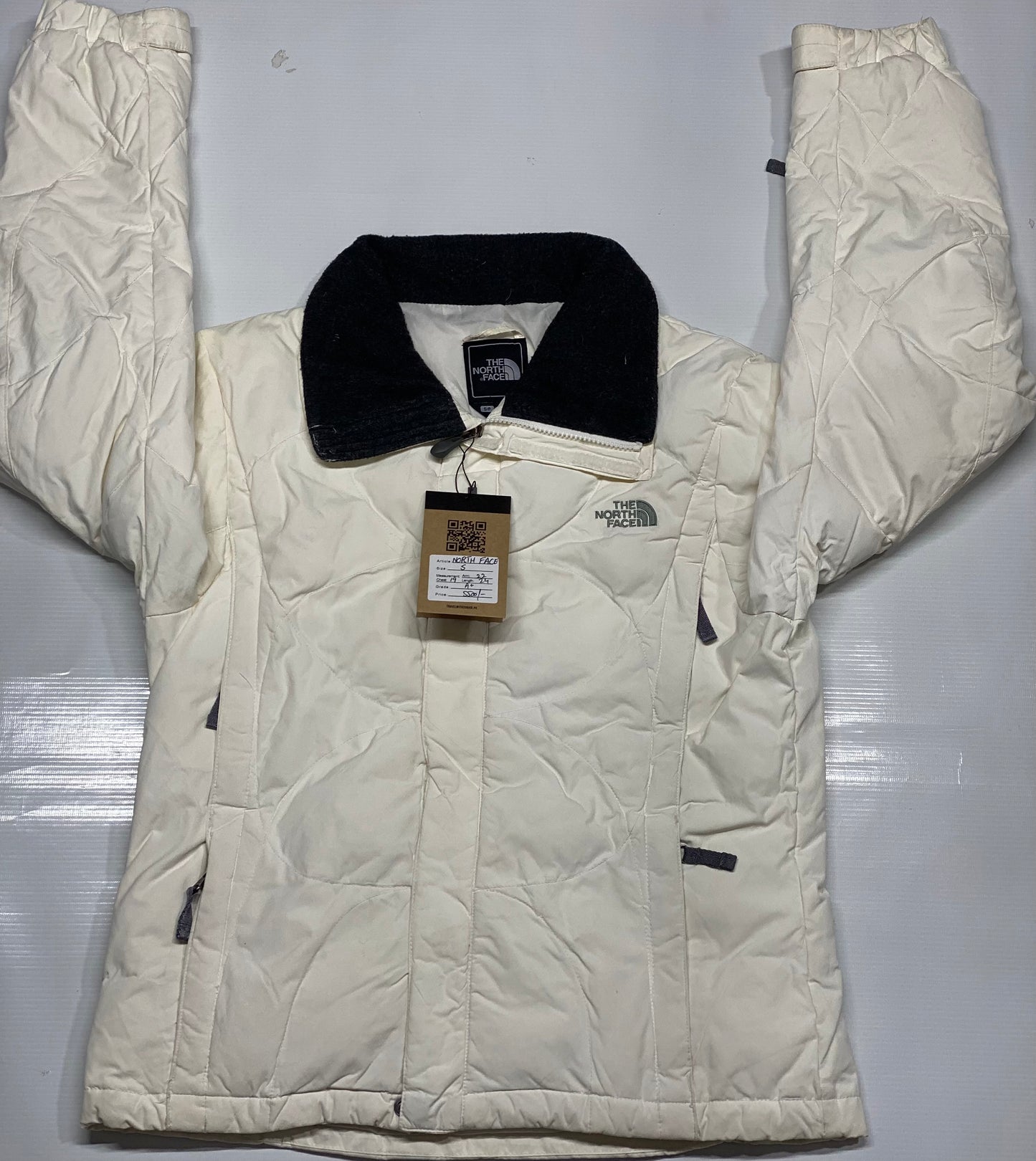 The North Face Women's Vintage White