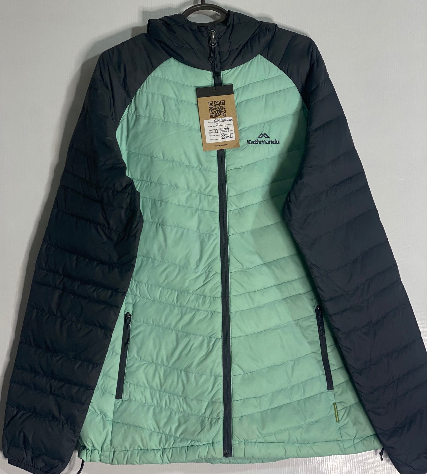 Kathmandu Puffer jacket