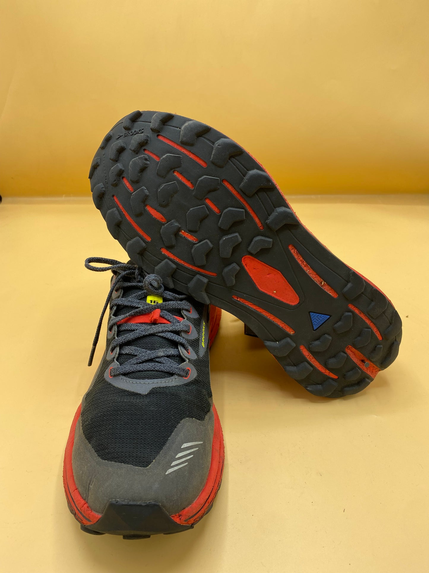 Brooks Puregrit Mens Trail Running Shoes