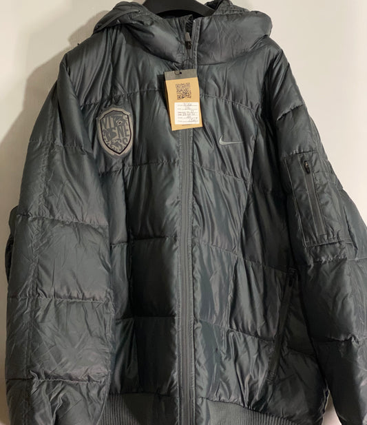 Nike Witness Lebron Puffer Parka