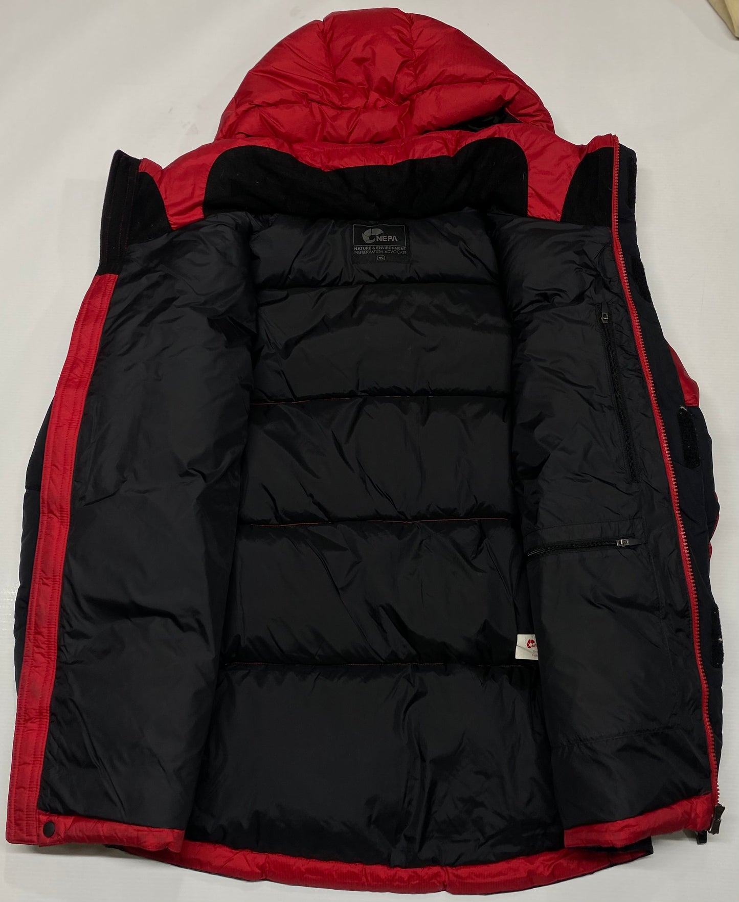 NEPA | WOMEN’S DOWN JACKET  RED & BLACK