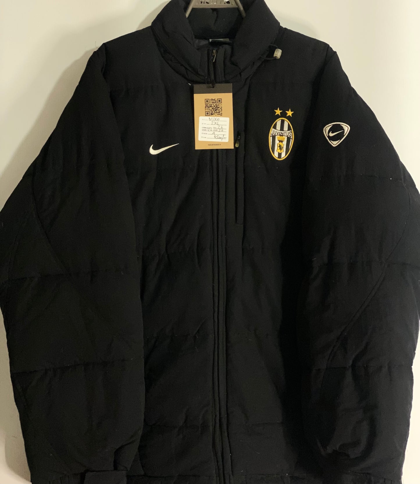 Nike Juventus Black Soccer Hidden Hood Full Zip Jacket Coat