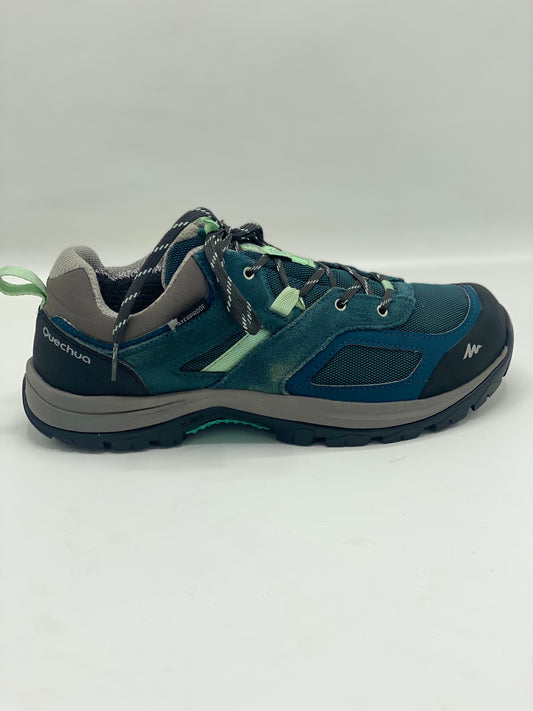 QUECHUA WATERPROOF MOUNTAIN WALKING SHOES