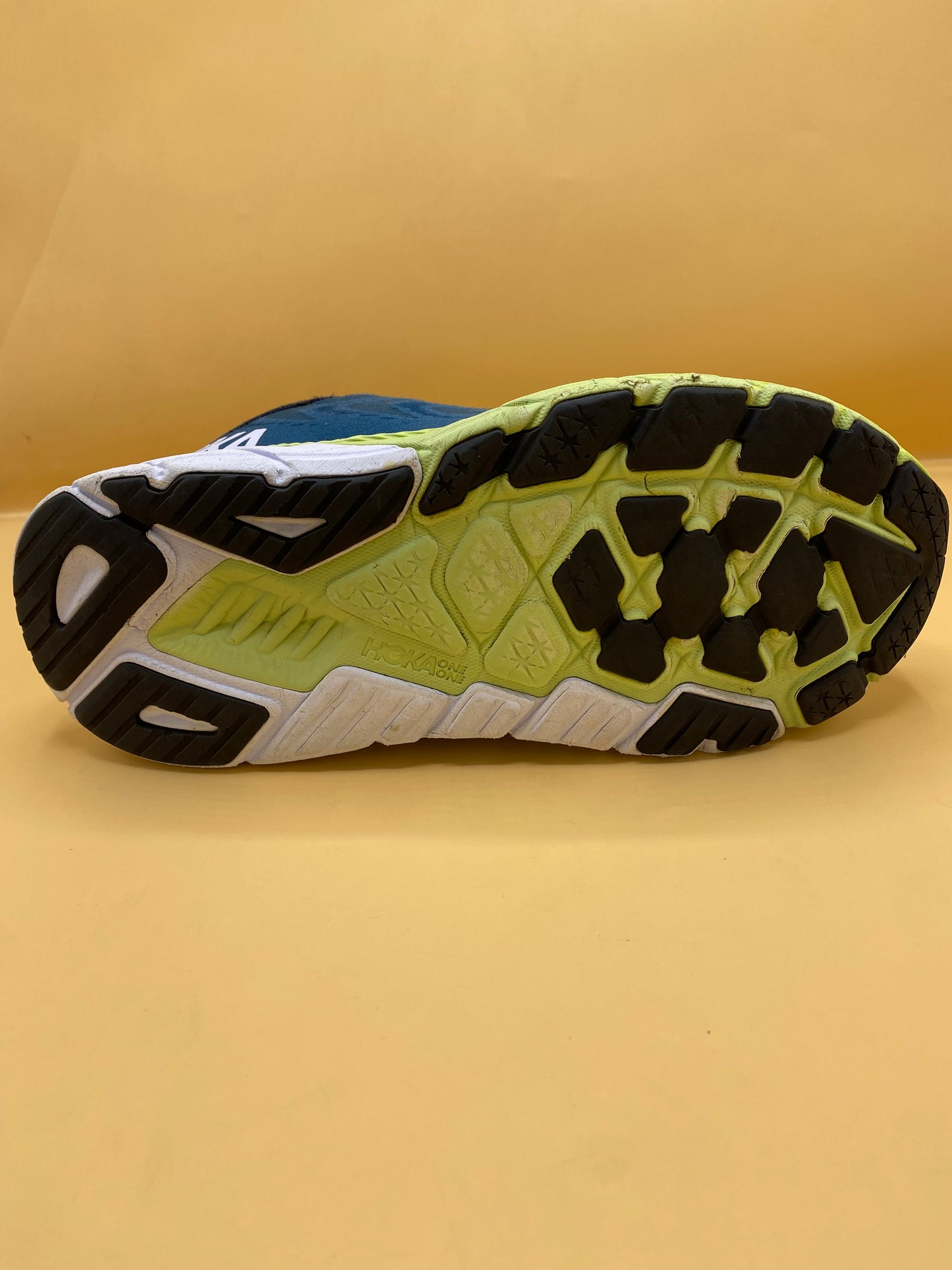 Hoka One One Mens Arahi 6