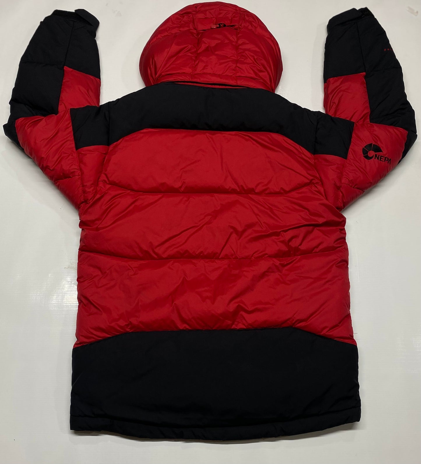 NEPA | WOMEN’S DOWN JACKET  RED & BLACK