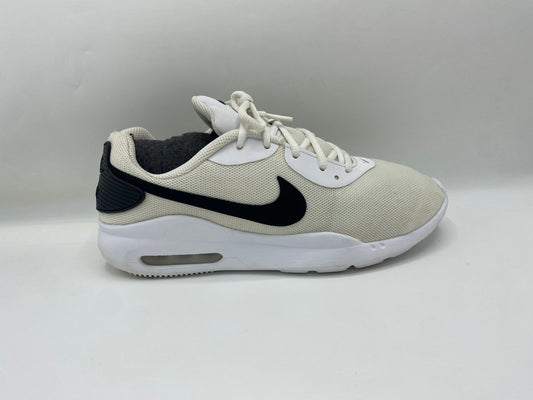 Nike Air Max Oketo