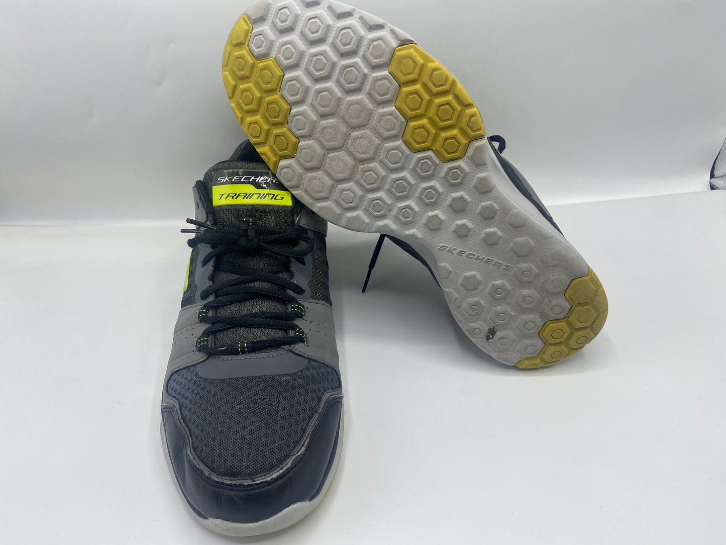 Skechers Super Sized – Trail Sports