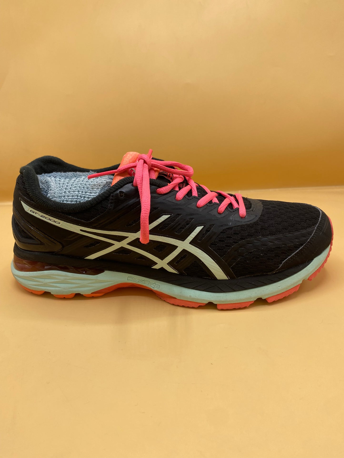 Asics GT-2000 Running Shoes