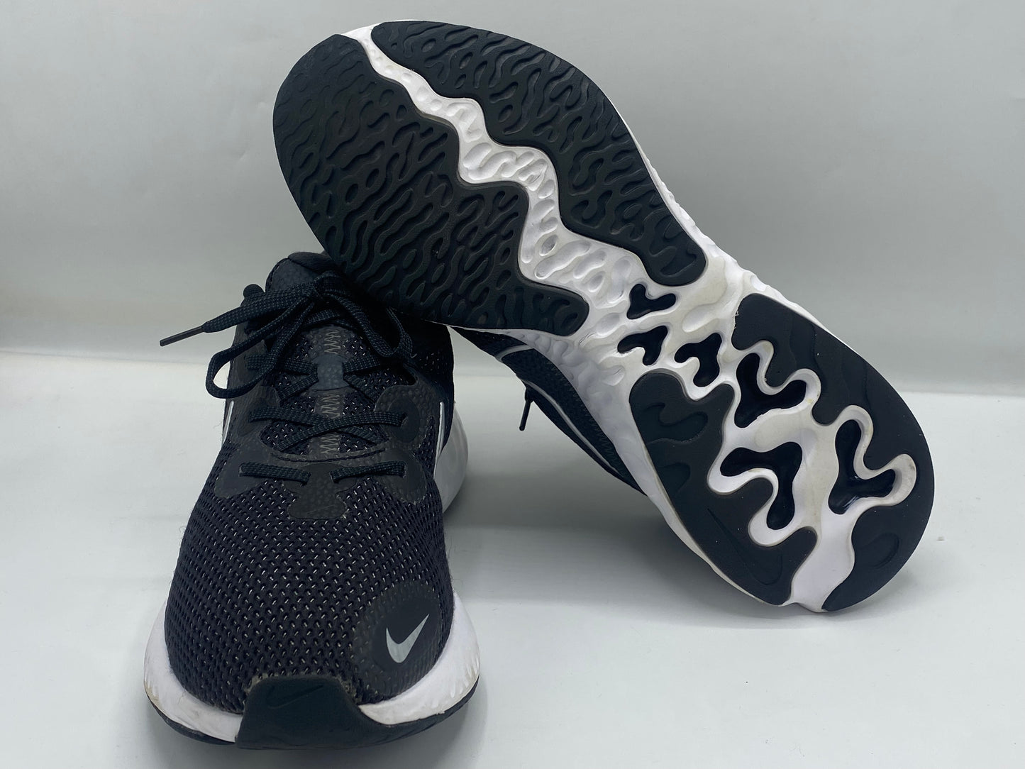 Nike Men's Renew Run Running Shoes