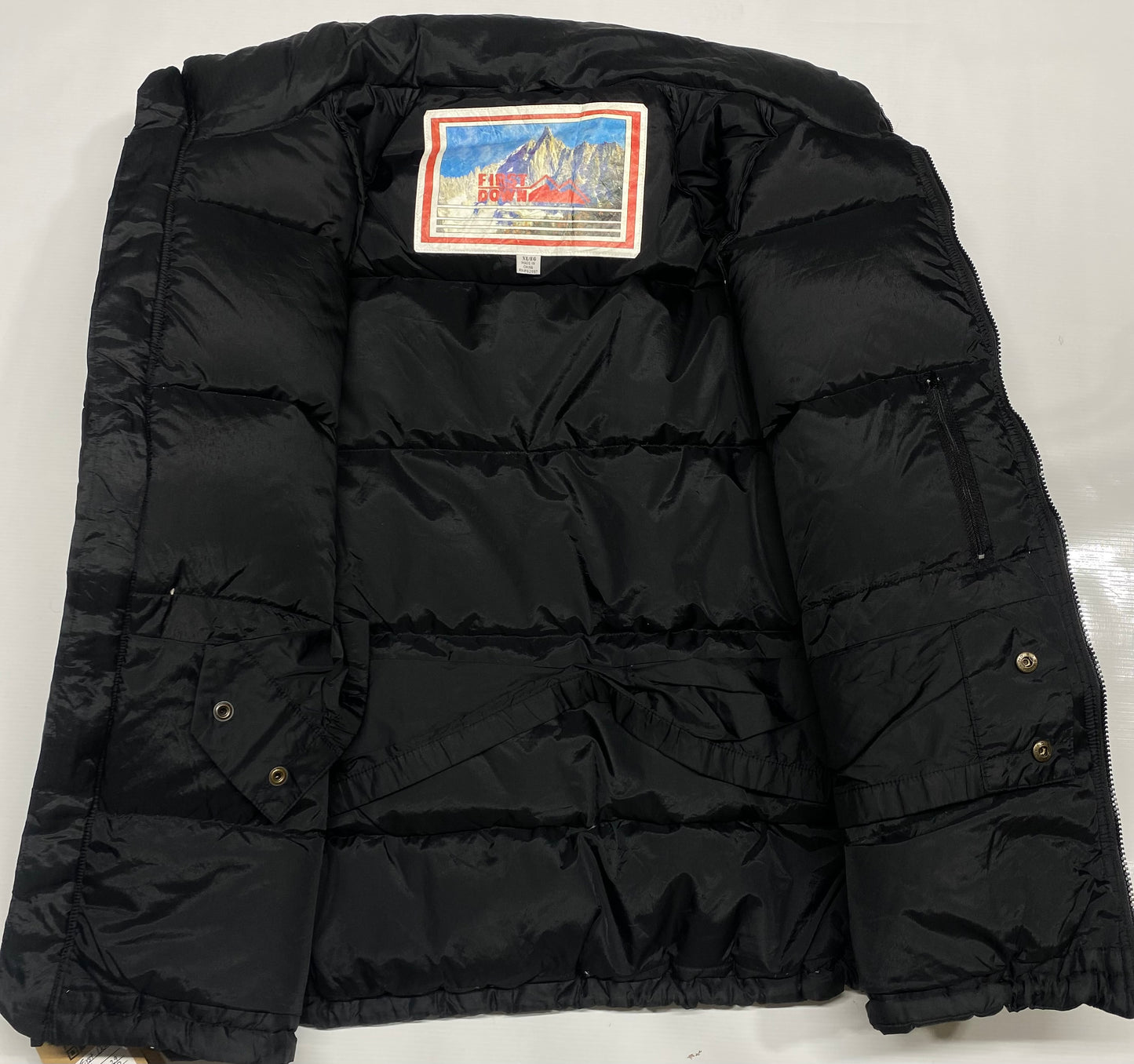 First Down Black Puffer Down Filled Jacket Reversible 90s