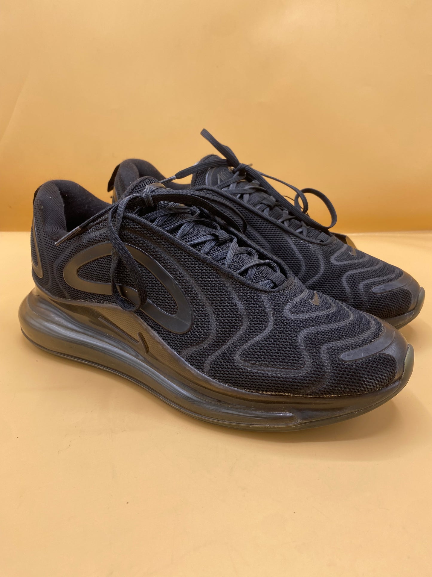 Nike Air Max 720 Men's Track & Field Shoes