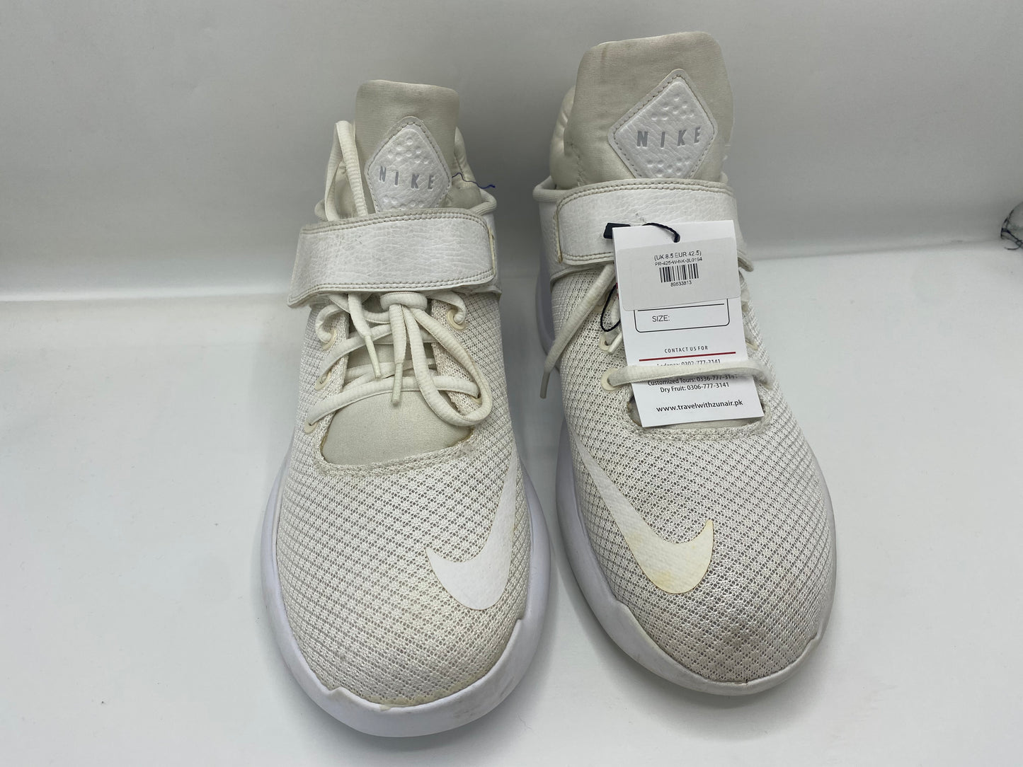 White Nike Comfort Footbed