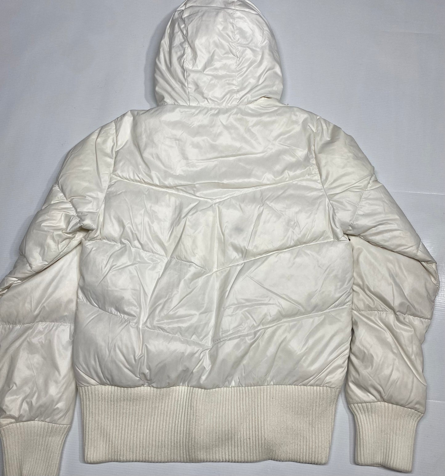 NIKE Women's Puffer Quitetd White