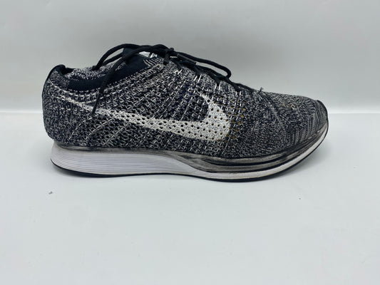 Nike Flyknit Racer Oreo 2.0