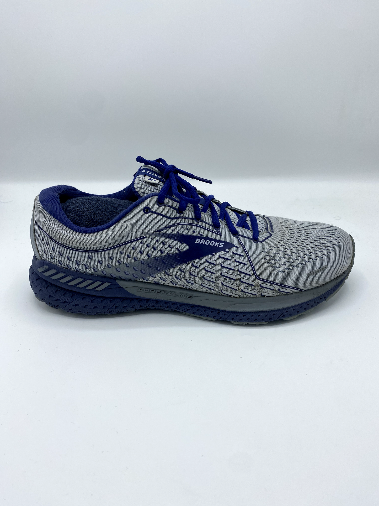 Brooks Adrenaline GTS 22