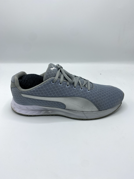 Puma Women's Burst Metal Running Shoe