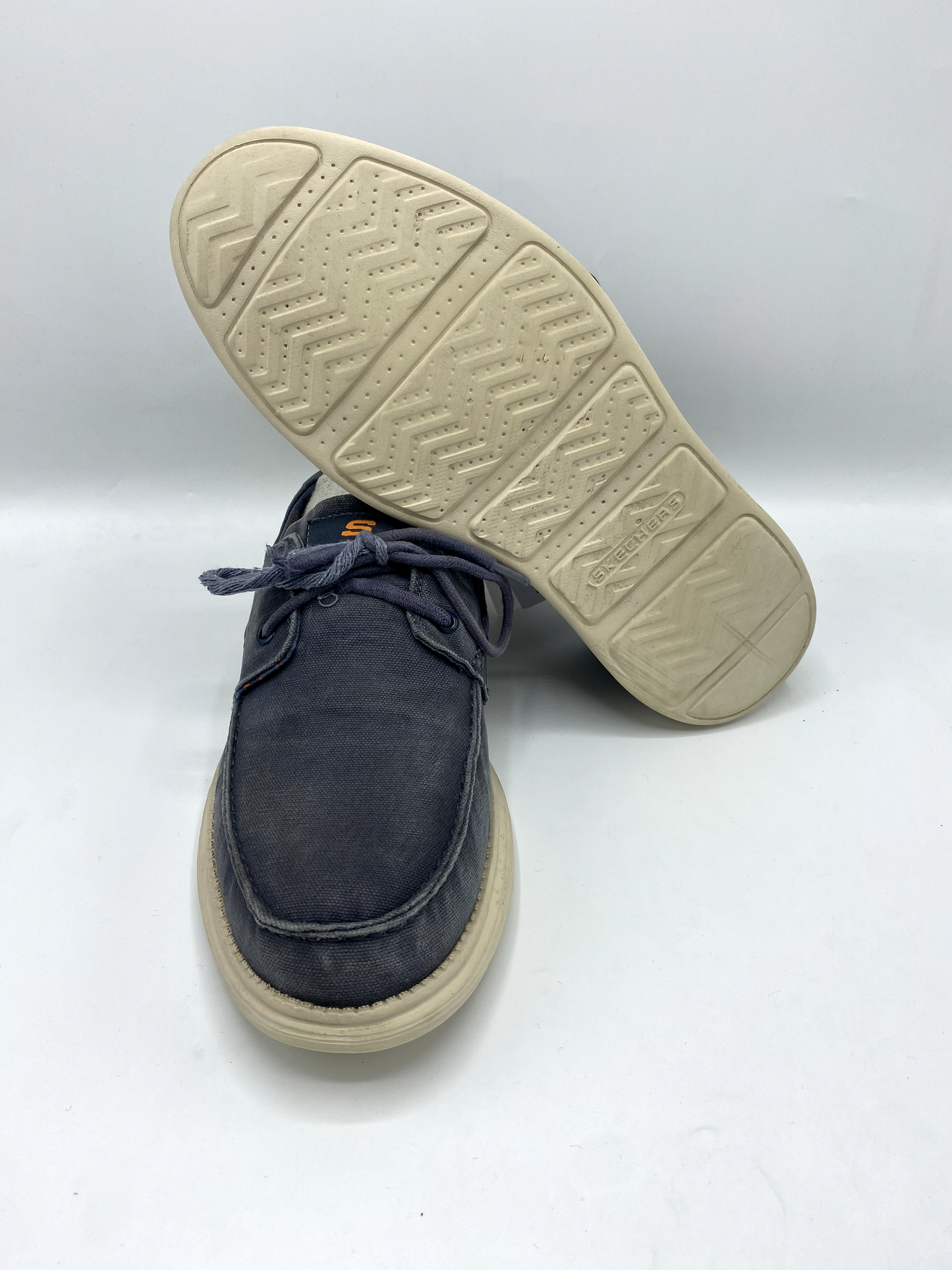 MEN'S SKECHER SHOE